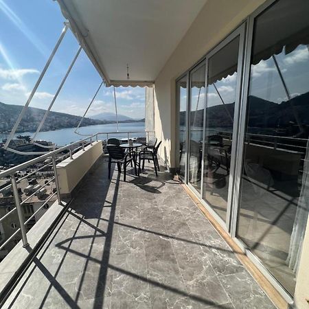 Center-Sea View Apartament,Sarande Bagian luar foto