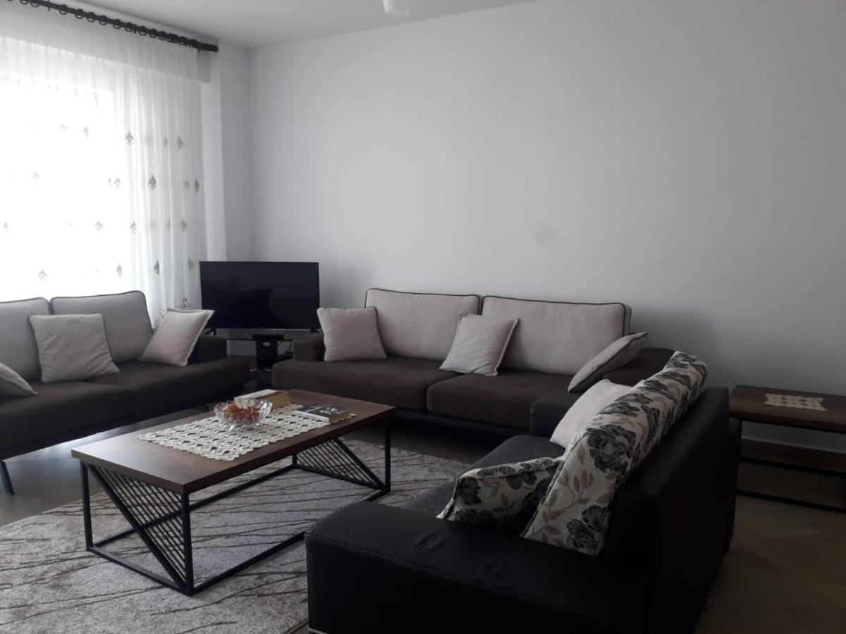 Center-Sea View Apartament,Sarande Bagian luar foto