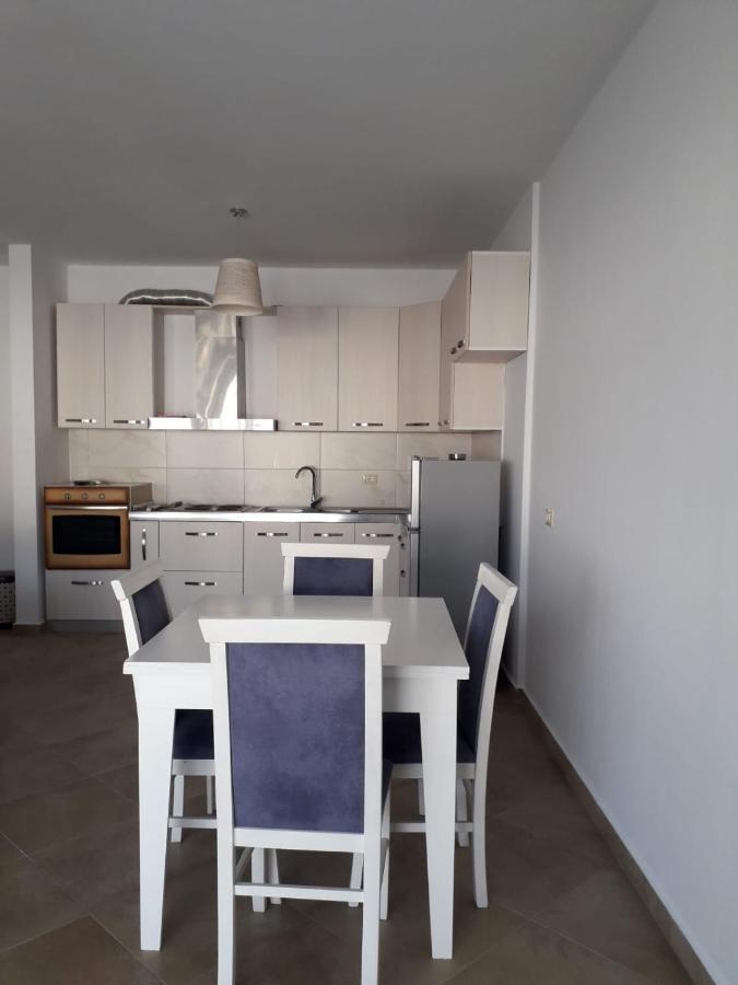 Center-Sea View Apartament,Sarande Bagian luar foto
